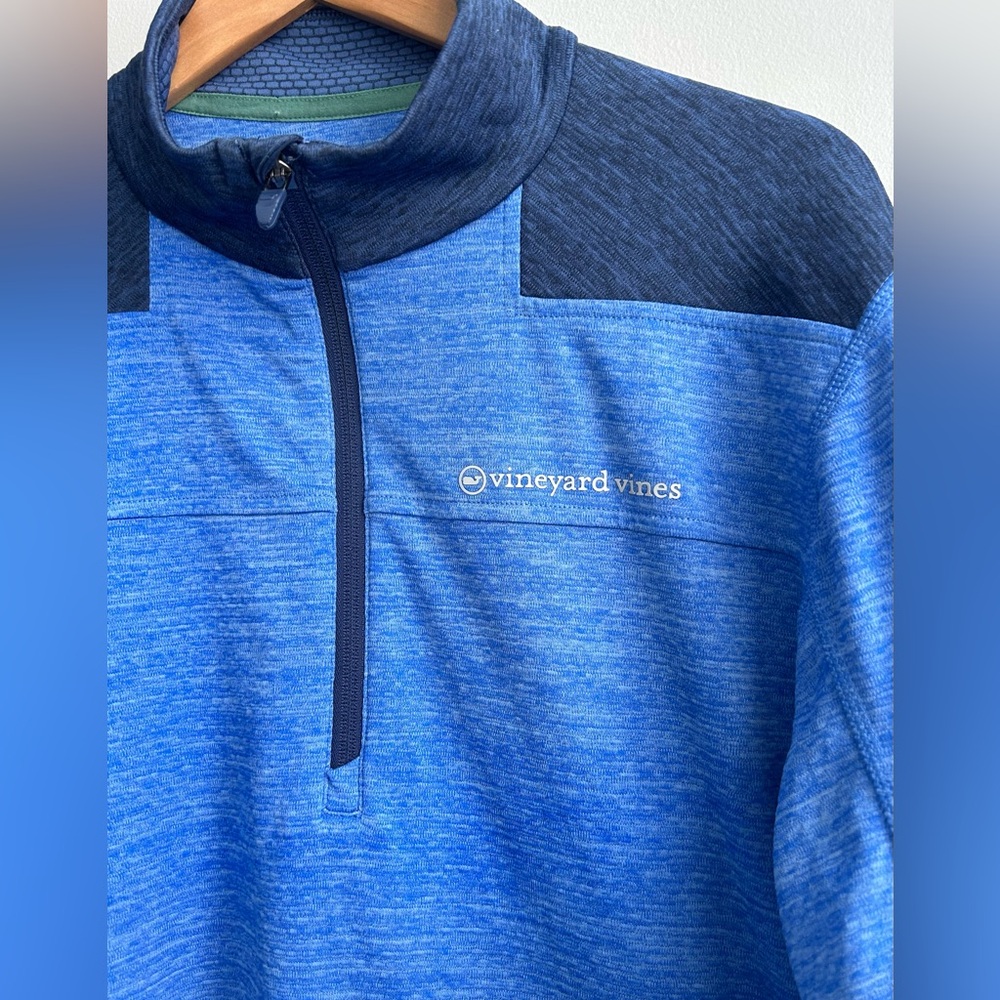 VINEYARD VINES mens size large Performance blue 1/4 zip pullover